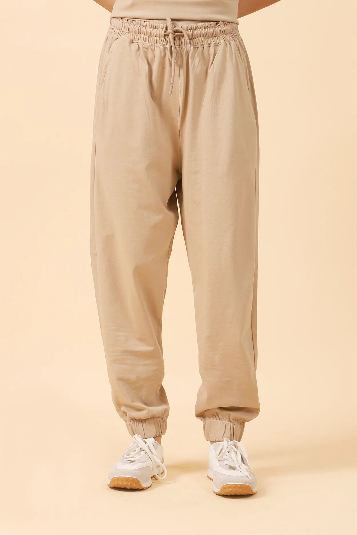 BASIC JOGGER PANTS