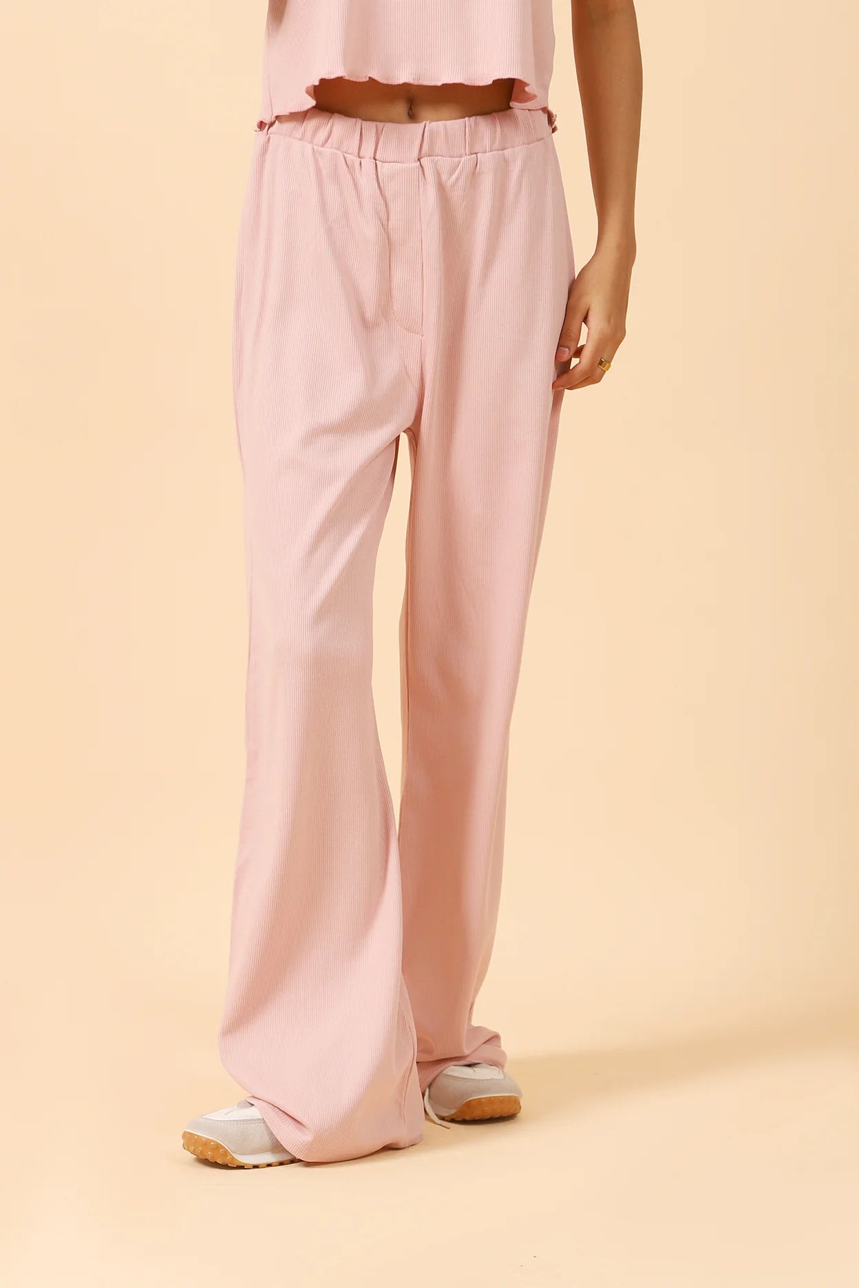 RIBBED FLARED TROUSERS