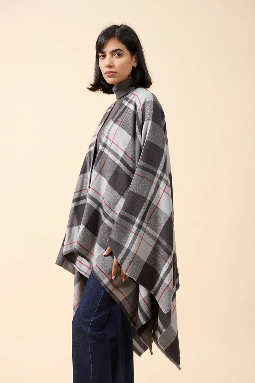 CHECKERED CAPE SHAWL